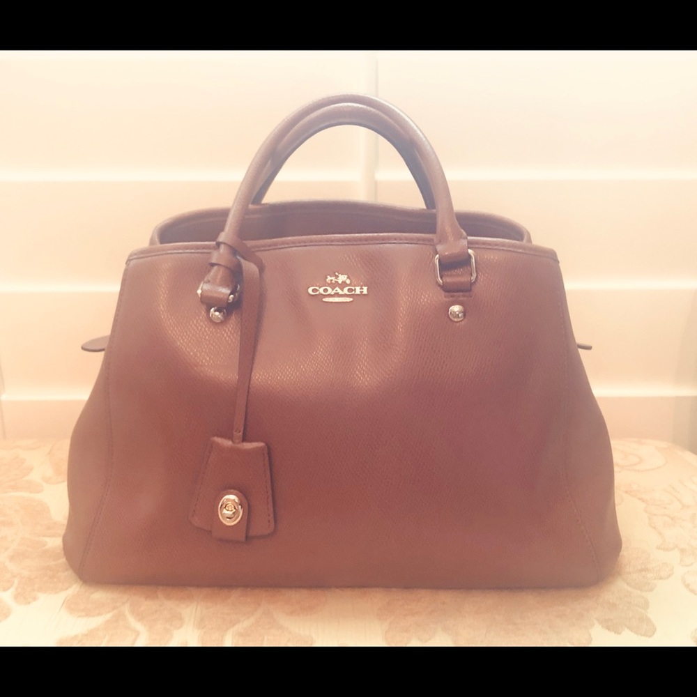 Authentic light brown Coach leather purse